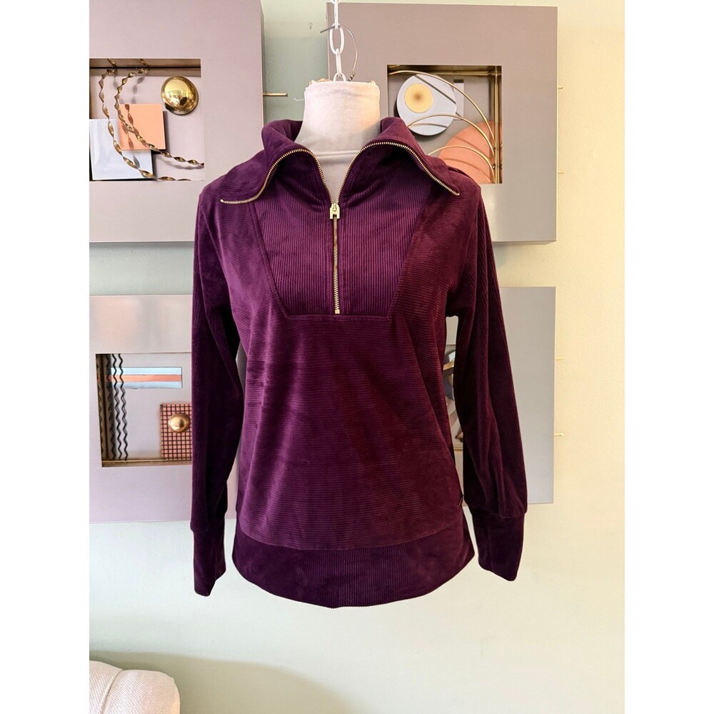Halston sweatshirt